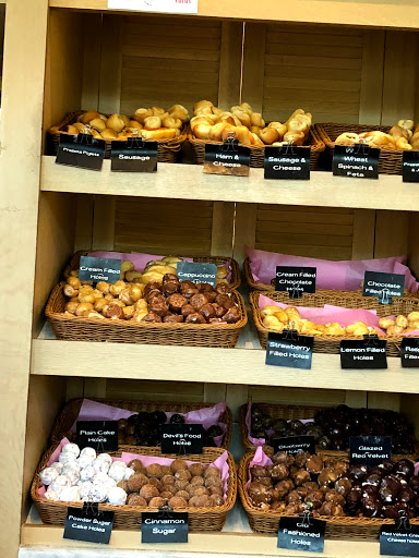 Donut Shop «River Oaks Donuts», reviews and photos, 3601 Westheimer Rd, Houston, TX 77027, USA