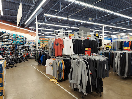 Shopping Mall «Shops at CenterPoint», reviews and photos, 3665 28th St SE, Grand Rapids, MI 49512, USA