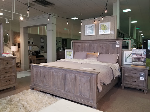 Furniture Store «Value City Furniture», reviews and photos, 5577 Dressler Rd NW, Canton, OH 44720, USA