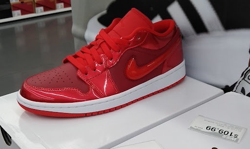 Shoe Store «WSS», reviews and photos, 2520 S Bristol St, Santa Ana, CA 92704, USA