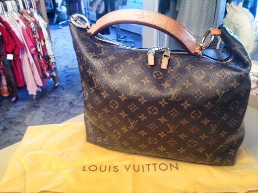 Consignment Shop «Mish Mash Consignment Boutique», reviews and photos, 1337 E Market St, York, PA 17403, USA