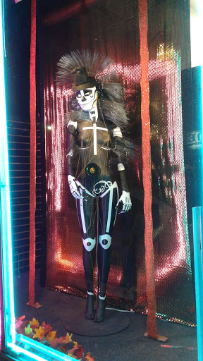 Thrift Store «Out of the Closet Thrift Store», reviews and photos, 1724 Sunset Blvd, Los Angeles, CA 90026, USA