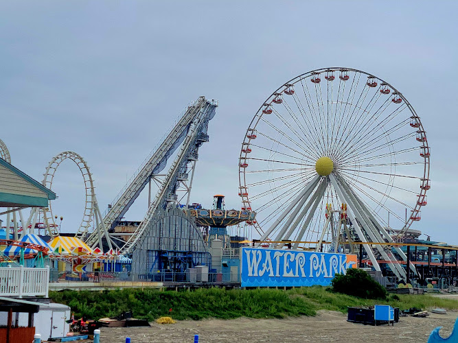 Morey's Piers & Beachfront Water Parks