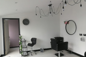 Waves and Energy Hairdressers and Reiki boutique