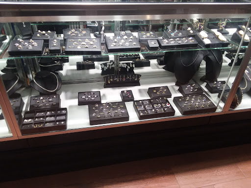 Pawn Shop «Fall River Pawn Brokers», reviews and photos, 268 Union St, New Bedford, MA 02740, USA