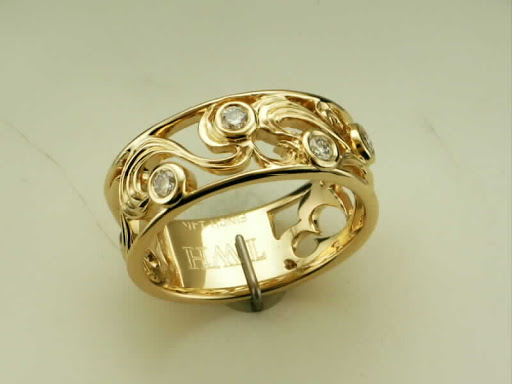 Jewelry Store «Finch Jewelers», reviews and photos, 1841 Columbia Ave, Lancaster, PA 17603, USA