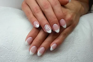 Beauty Angel - Makijaż, Manicure, Paznokcie image