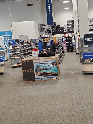 Electronics Store «Best Buy», reviews and photos, 642 Baltimore Pike, Springfield, PA 19064, USA
