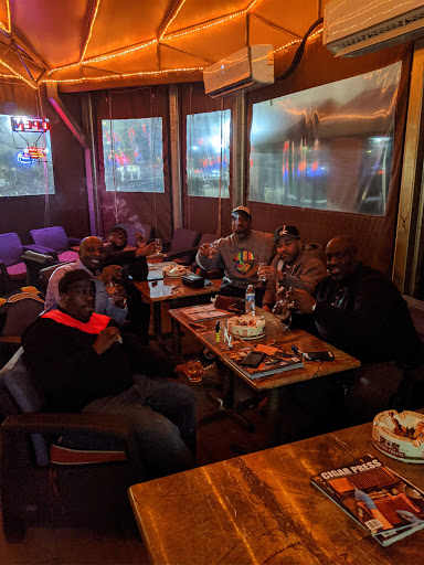 Tobacco Shop «Titan Cigar Shop & Lounge», reviews and photos, 2634 Chapel Lake Dr, Gambrills, MD 21054, USA