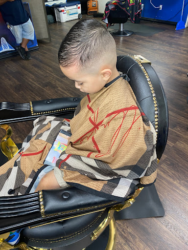 Barber Shop «Top Notch Barbershop», reviews and photos, 11410 Garland Rd, Dallas, TX 75218, USA