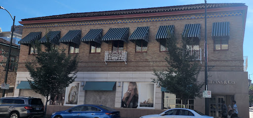 Jewelry Store «Tiffany & Co.», reviews and photos, 301 Nichols Rd, Kansas City, MO 64112, USA