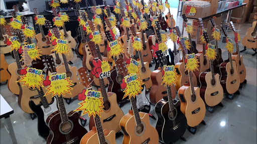 Thai Indyguitar Shop กีต้าร์ Vermaan และ อุปกรณ์กีต้าร์ครบวงจร