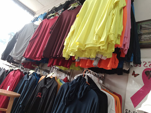 Custom T-shirt Store «J and R T-Shirts», reviews and photos, 5317 Aldine Mail Rte Rd, Houston, TX 77039, USA