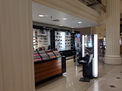 Cosmetics Store «MAC Cosmetics», reviews and photos, 1300 Market St, Philadelphia, PA 19107, USA