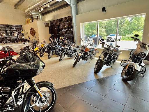 Motorcycle Dealer «Monarch Motor Sports LLC», reviews and photos, 17 Gigante Dr, Hampstead, NH 03841, USA