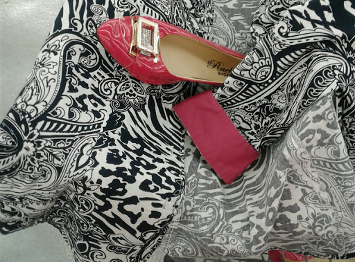 Thrift Store «2nd Ave Village Thrift Economy Stores», reviews and photos, 13770 Smoketown Rd, Woodbridge, VA 22192, USA