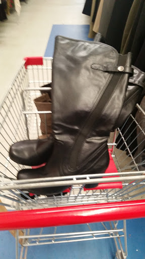 Thrift Store «Park Avenue Thrift», reviews and photos, 1021 Jesse Jewell Pkwy, Gainesville, GA 30501, USA