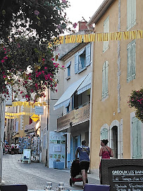 Musée de la Faïence du Crêperie Le Temps d'une Crêpe à Gréoux-les-Bains - n°1