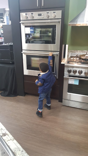 Electronics Store «Best Buy», reviews and photos, 45575 Dulles Eastern Plaza #188, Sterling, VA 20166, USA