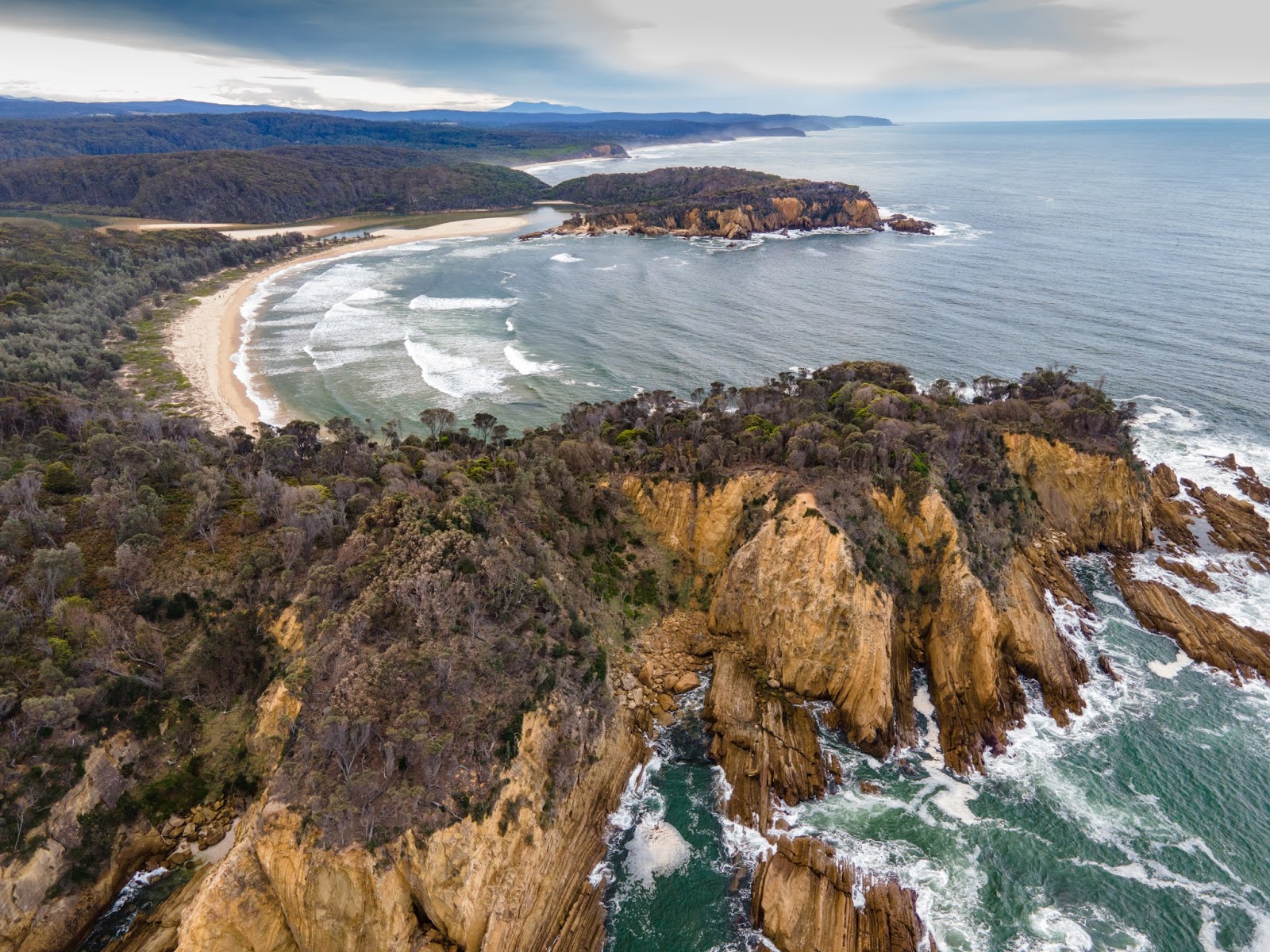 Nelson Beach'in fotoğrafı - rahatlamayı sevenler arasında popüler bir yer
