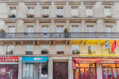 Les Petits Soins à Paris