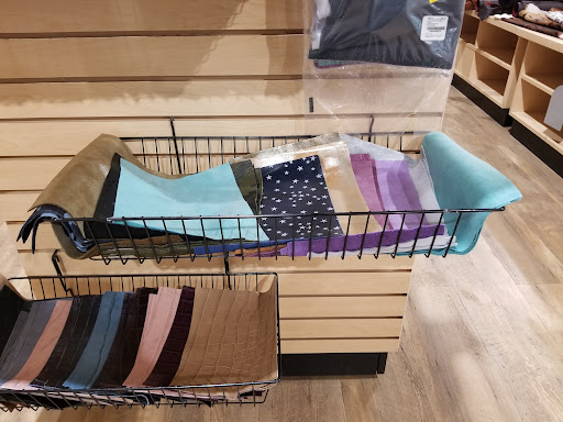 Craft Store «Tandy Leather Portland-21», reviews and photos, 13221 NE Whitaker Way, Portland, OR 97230, USA