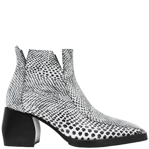 Shoe Store «Head Start Shoes», reviews and photos, 126 S 17th St, Philadelphia, PA 19103, USA