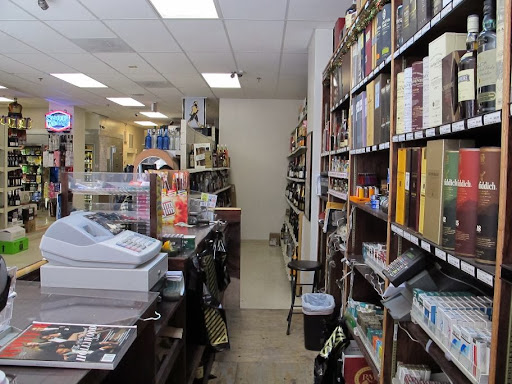 Wine Store «Continental Wine & Liquor», reviews and photos, 1100 Vermont Ave NW, Washington, DC 20005, USA