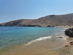 Lia Beach'in fotoğrafı dağlarla çevrili