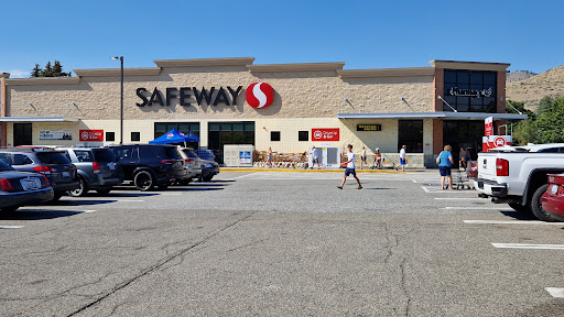 Grocery Store «Safeway», reviews and photos, 106 W. Manson Rd, Chelan, WA 98816, USA