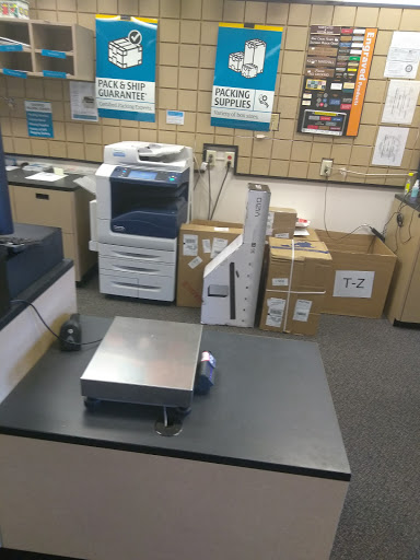 Shipping and Mailing Service «The UPS Store», reviews and photos, 5198 Arlington Ave, Riverside, CA 92504, USA