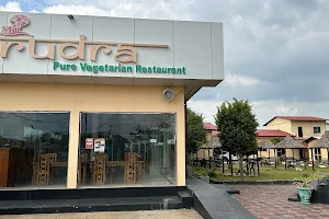 Sri Rudram Pure Vegetarian Hotel image