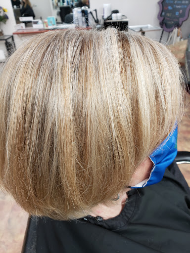 Beauty Salon «Color Trends Hair Salon», reviews and photos, 25 Merrit Pkwy, Nashua, NH 03062, USA