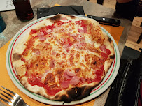 Pizza du Pizzeria La Campana à Bressuire - n°13