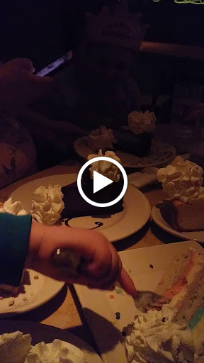 Restaurant «The Cheesecake Factory», reviews and photos, 9309 SW Washington Square Rd, Tigard, OR 97223, USA