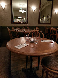 Atmosphère du Restaurant français Brasserie La Bourgogne à Dijon - n°15