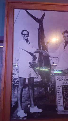 American Restaurant «Buckhead Saloon», reviews and photos, 3227 Roswell Rd NE, Atlanta, GA 30305, USA