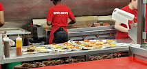 Atmosphère du Restaurant de hamburgers Five Guys Opéra à Paris - n°7