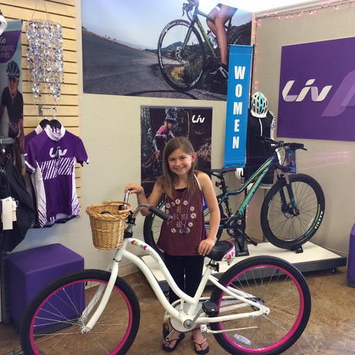 Bicycle Store «Bicycle Warehouse Temecula», reviews and photos, 27250 Madison Ave, Temecula, CA 92590, USA