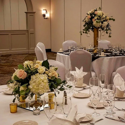 Florist «Garden of Eden Flower Shop, Pennsville», reviews and photos, 199 N Broadway, Pennsville, NJ 08070, USA