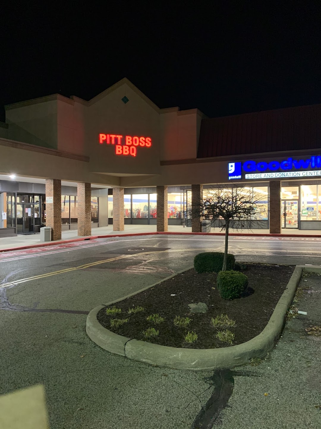 The Pitt Boss BBQ and Gamers Lounge