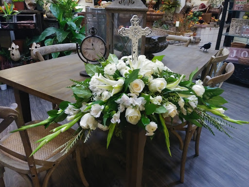 Florist «Urban Florist», reviews and photos, 710 N Mountain Ave, Ontario, CA 91762, USA