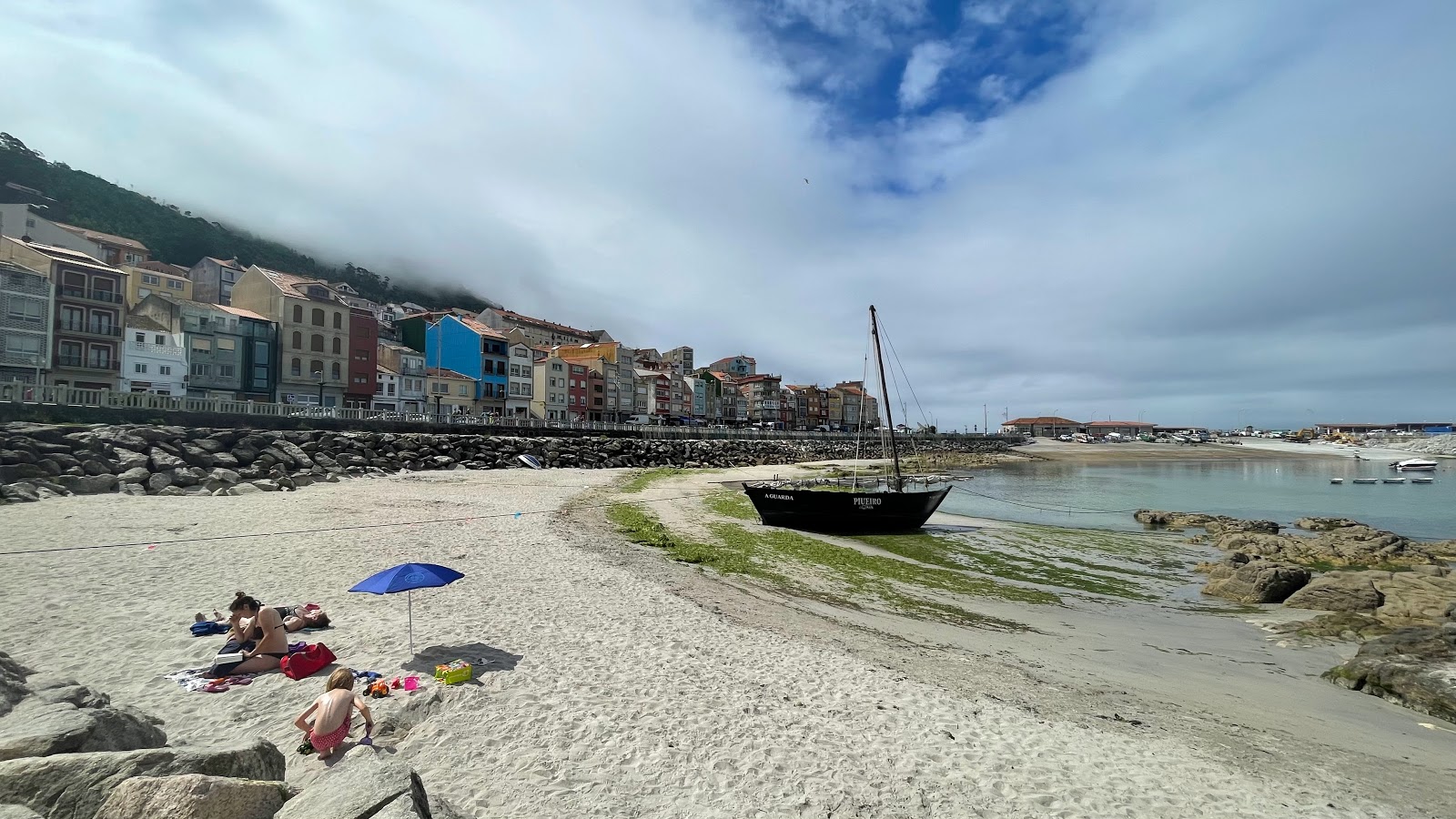 Praia do Porto da Guarda'in fotoğrafı imkanlar alanı