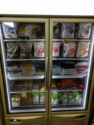 Pet Supply Store «HOWLISTIC», reviews and photos, 930 W Washington St #7, San Diego, CA 92103, USA