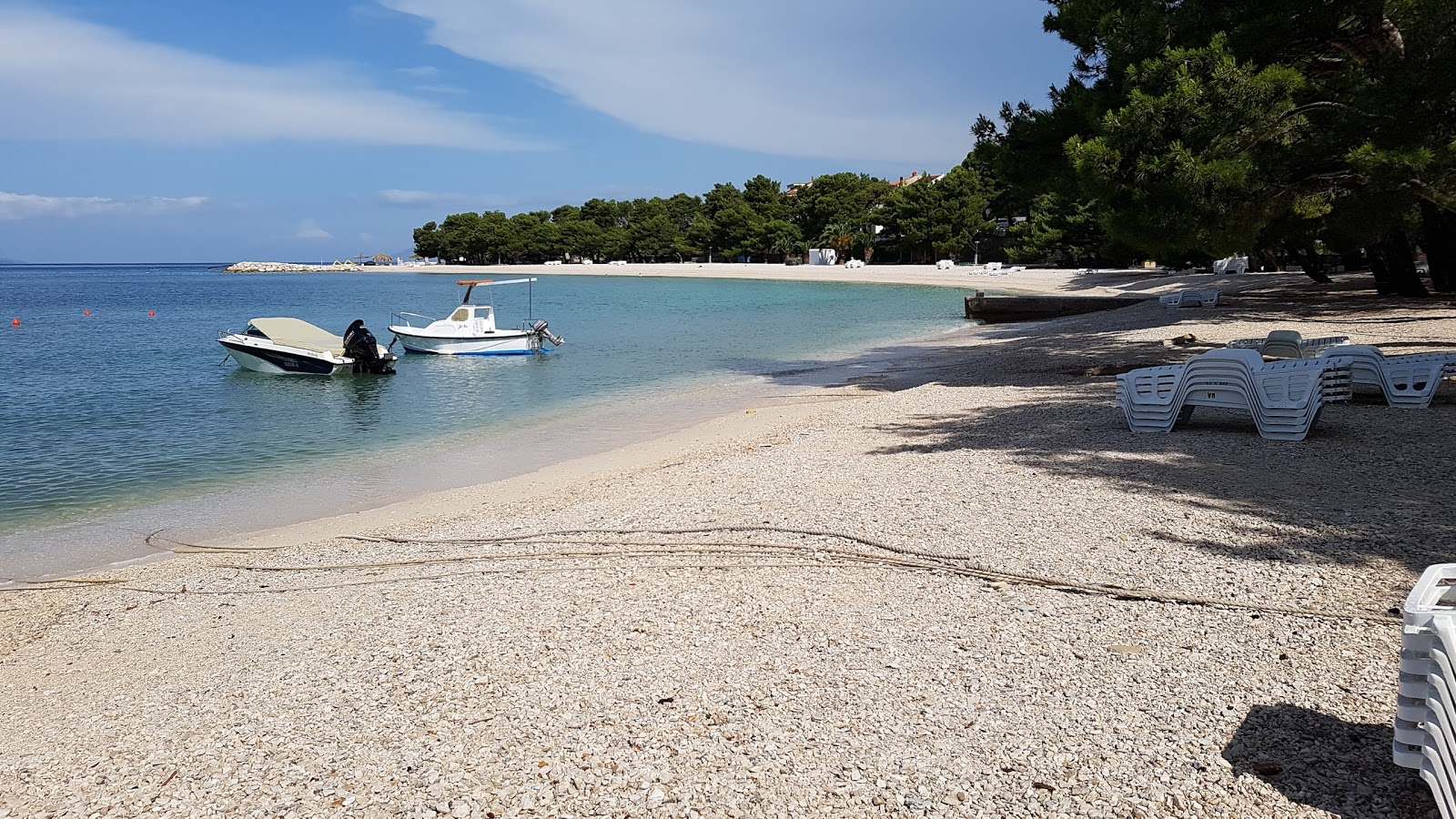 Promajna beach的照片 具有非常干净级别的清洁度