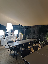 Atmosphère du Restaurant français Restaurant La Grotte à Trans-en-Provence - n°16