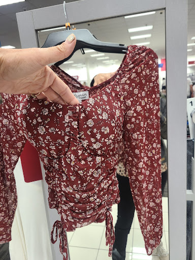 Clothing Store «Burlington Coat Factory», reviews and photos, 1200 S Abilene St, Aurora, CO 80012, USA