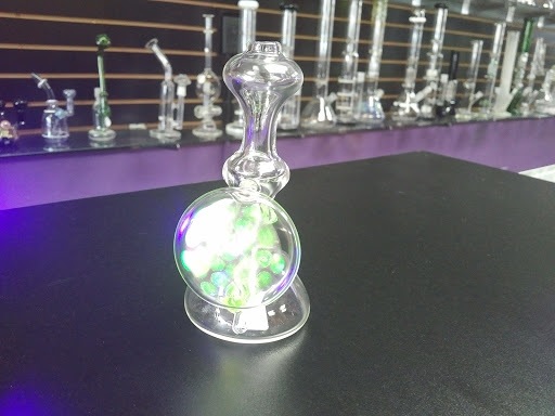 Vaporizer Store «Smoke Spot Smoke Shop», reviews and photos, 24424 Hawthorne Blvd, Torrance, CA 90505, USA