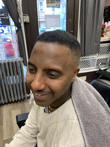 Barber Shop «Happy Man Barber Shop», reviews and photos, 376 Meigs St, Rochester, NY 14607, USA