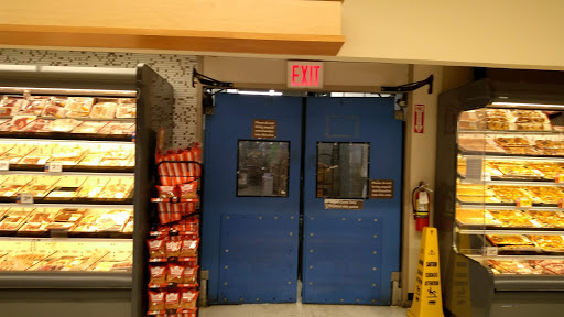 Shopping Mall «Bay Plaza Shopping Center», reviews and photos, 2100 Bartow Ave, Bronx, NY 10475, USA